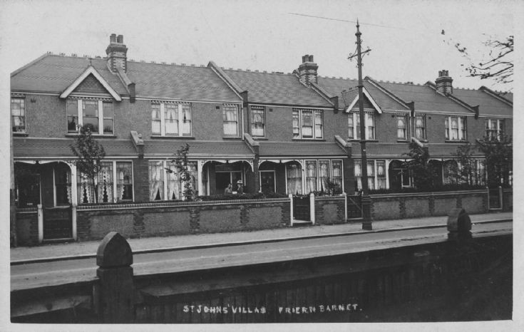 Friern Barnet Road