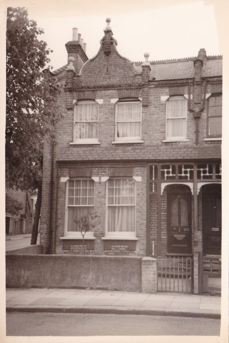 Goldsmith Road, N11