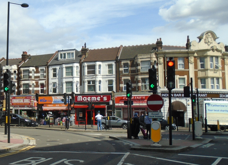High Road, North Finchley