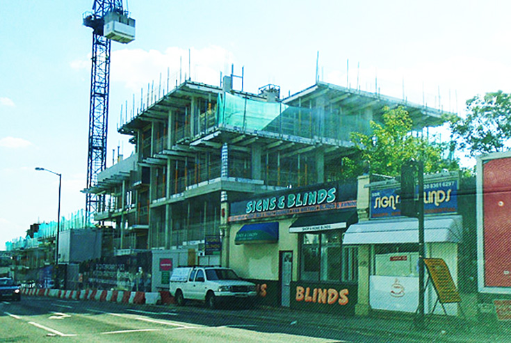 Station Road, N11