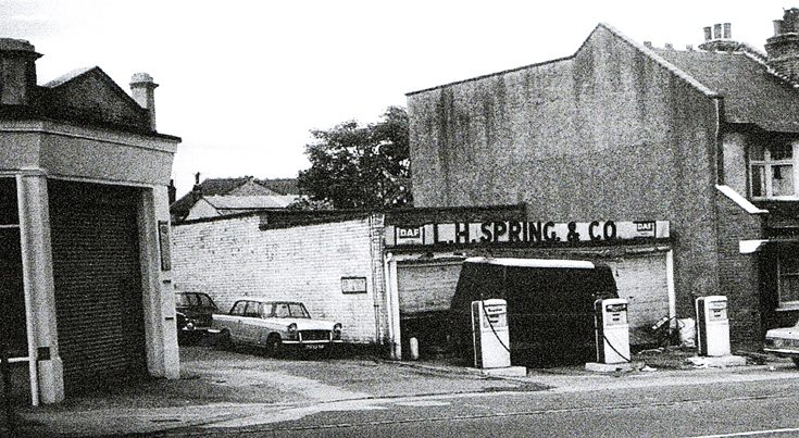 Friern Barnet Road