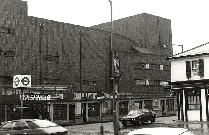 Gaumont, North Finchley