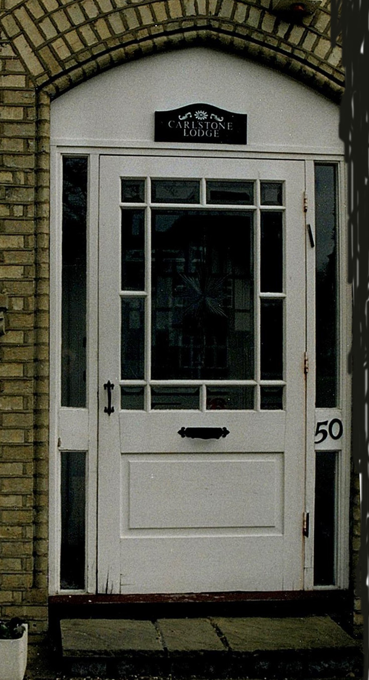 Oakleigh Park North, N20