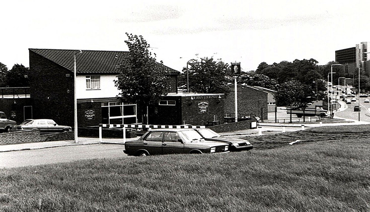 High Road, N11