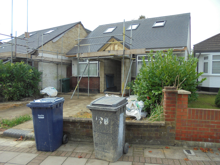 Oakleigh Road North, N20