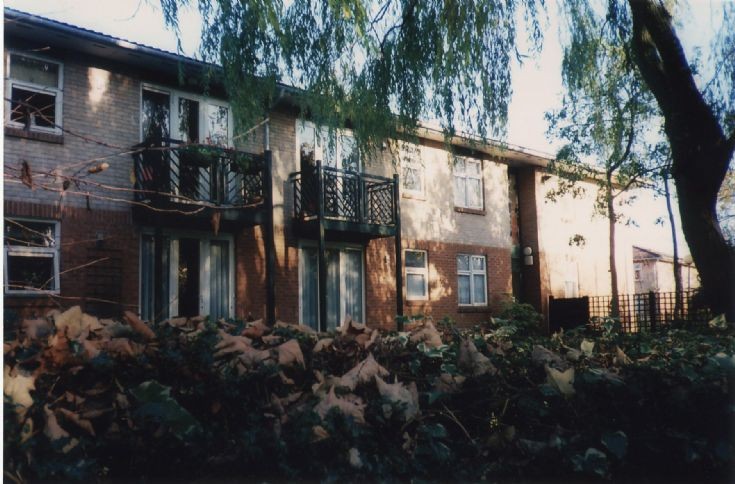 Friern Barnet Lane, N20