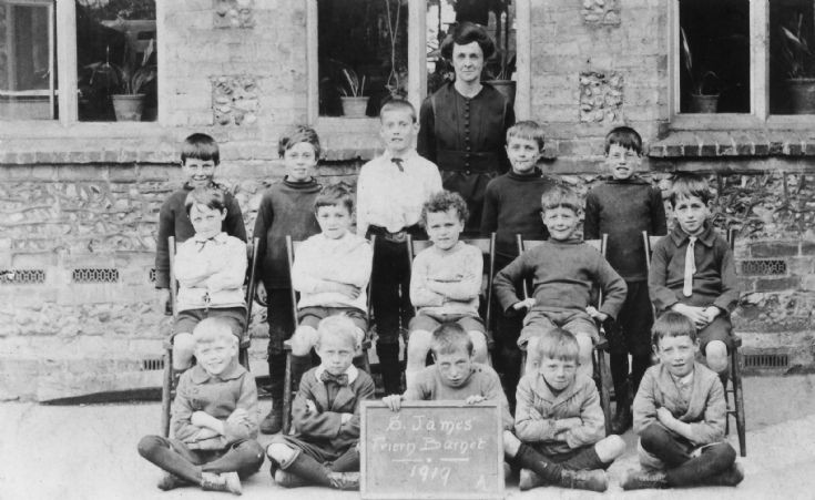 St James's School, Friern Barnet Lane, N20