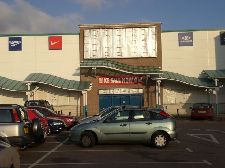 Friern Bridge Retail Park
