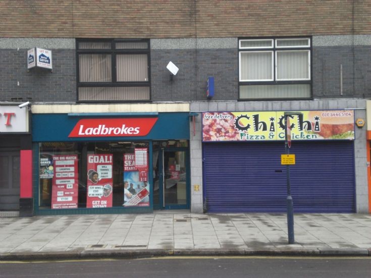 High Road, North Finchley