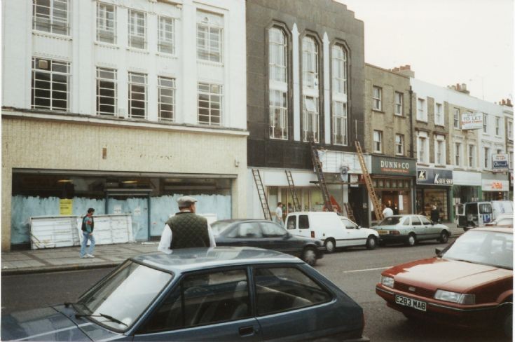 High Road, North Finchley