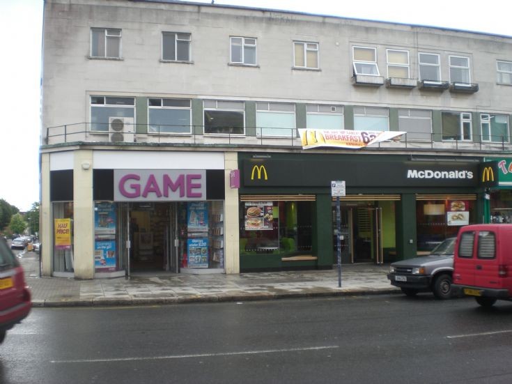 High Road, North Finchley