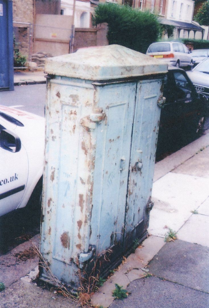 Electricity switching cabinet