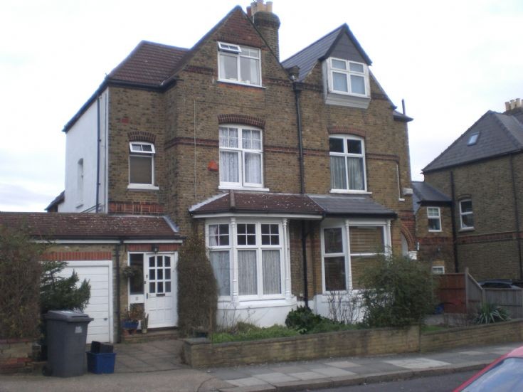 Athenaeum Road, N20