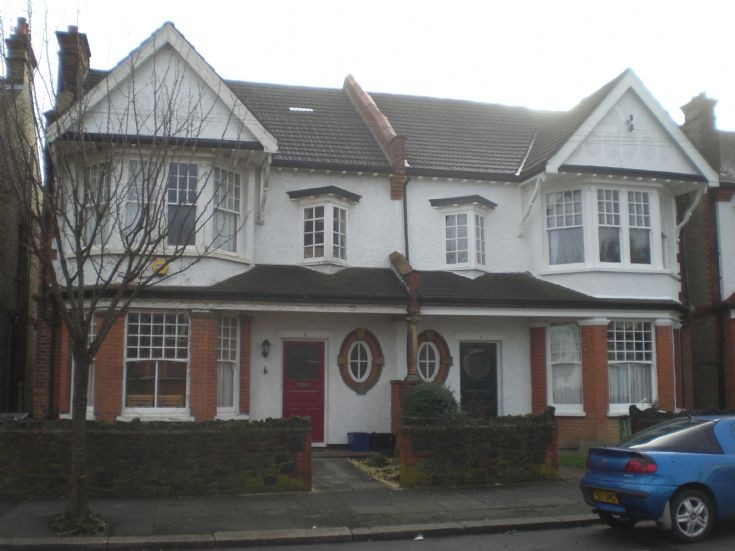 Loring Road, N20