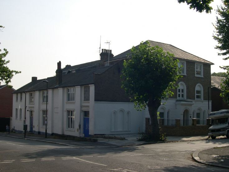 Conservative Club, High Road, New Southgate
