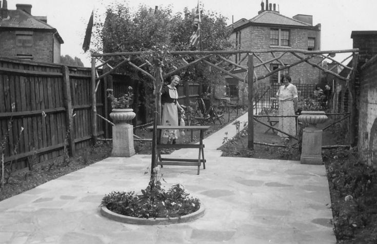 Alexandra Arms, Cromwell Road, N10