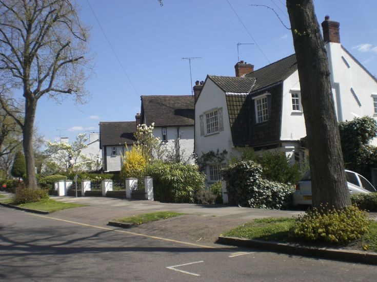 Friary Road, N12