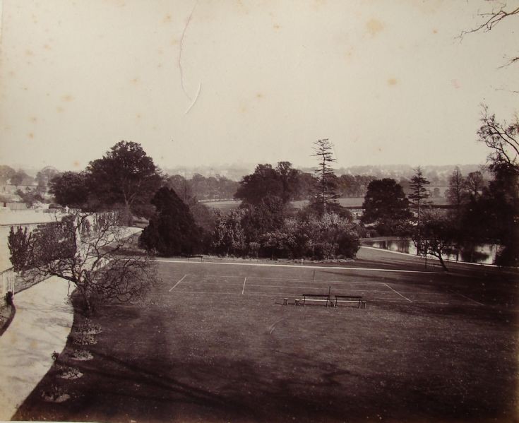 Halliwick Manor