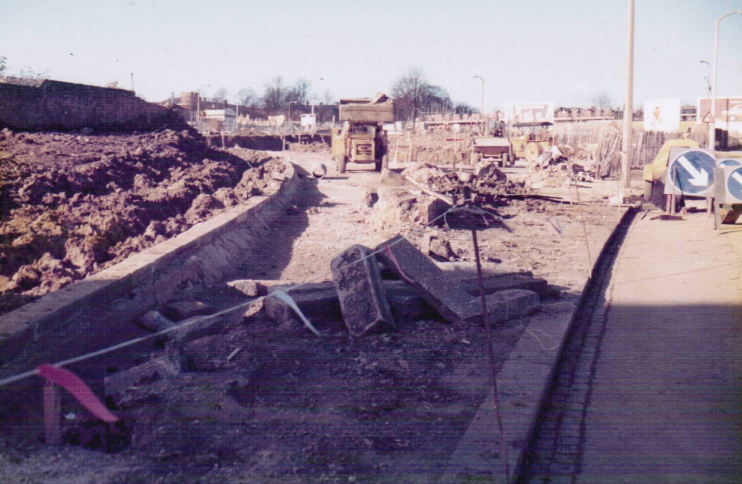 Station Road, N11
