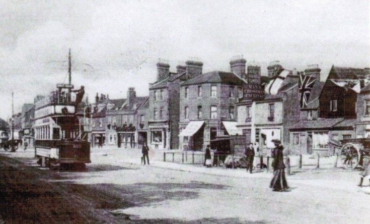 High Road, Whetstone