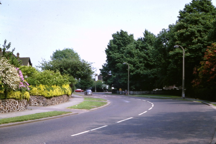 Friern Barnet Lane, N20