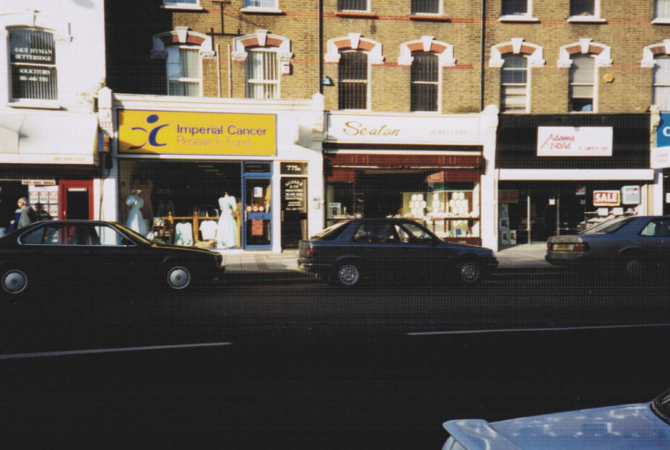 High Road, North Finchley