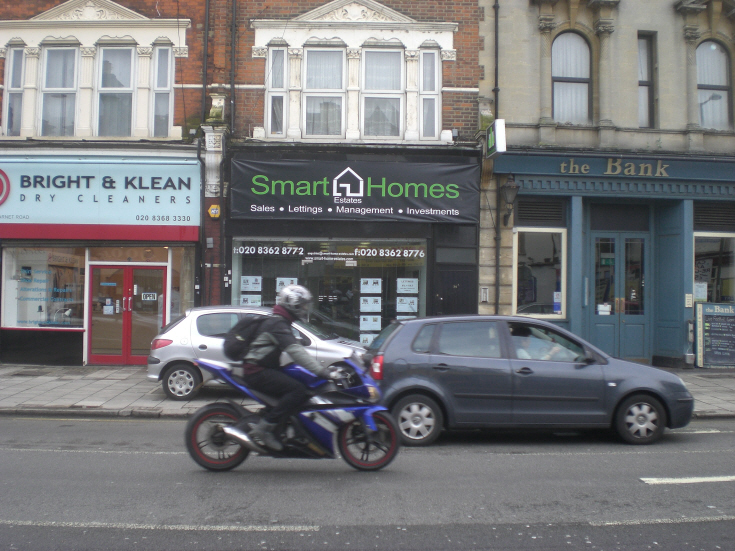 Friern Barnet Road, N11