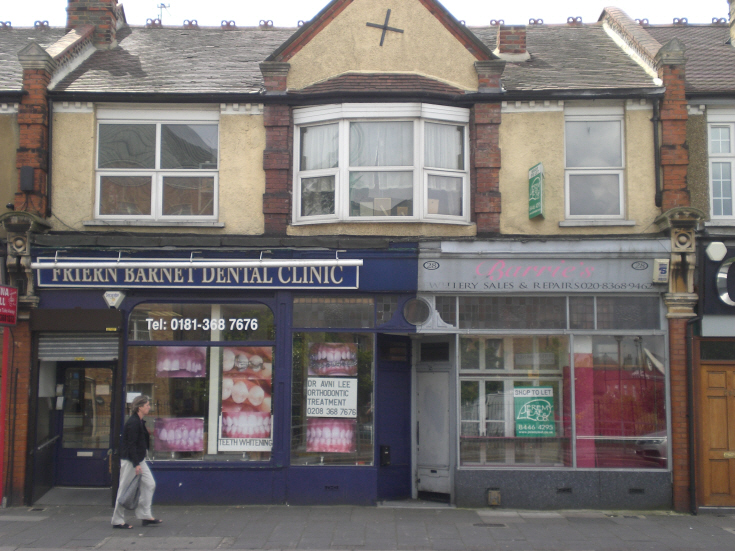 Friern Barnet Road, N11