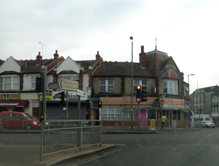 Friern Barnet Road, N11