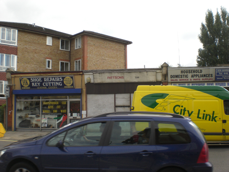 Ballards Lane, N12