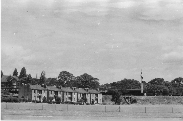 East Road, N11