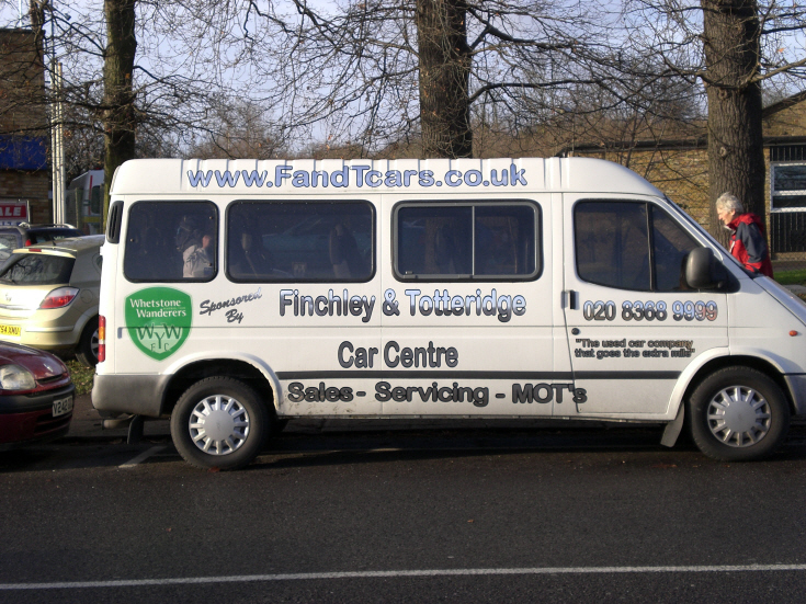 Finchley & Totteridge Cars, Colney Hatch Lane