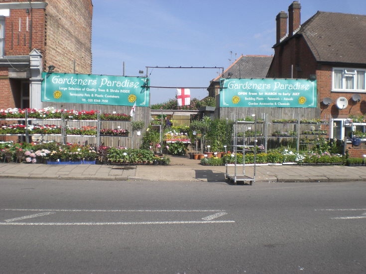 Friern Barnet Road, N11
