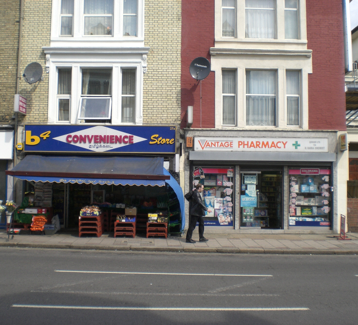 Friern Barnet Road, N11
