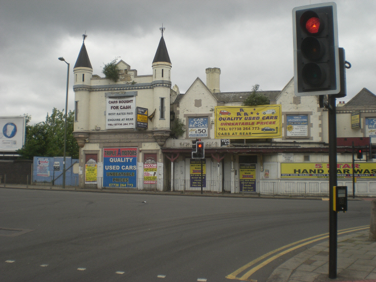 The Turrets, 43 Friern Barnet Road