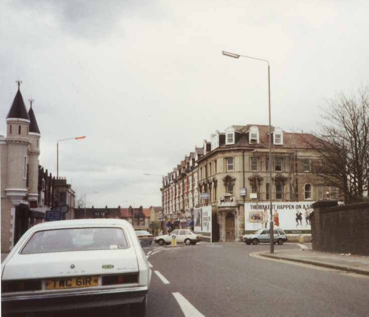Friern Barnet Road, N11