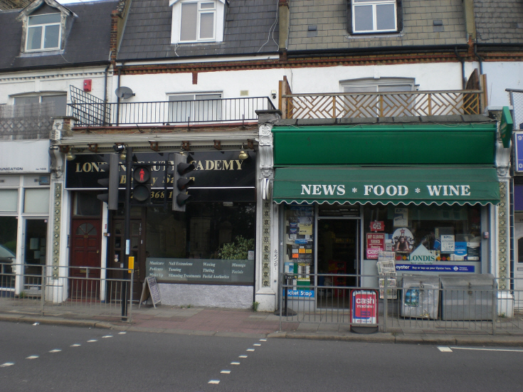 Friern Barnet Road, N11