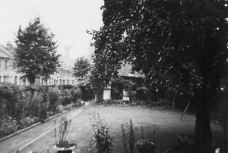 Friern Barnet Road, N11