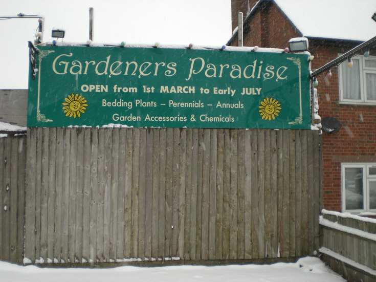 Friern Barnet Road, N11