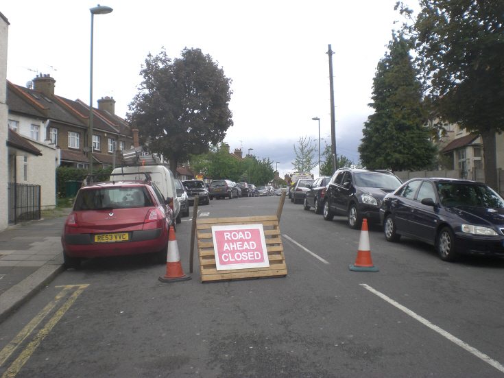 Horsham Avenue, N12