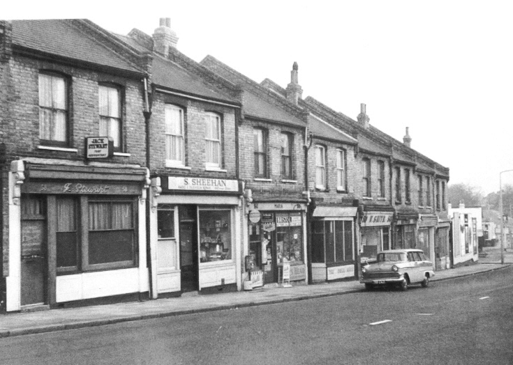 High Road, New Southgate