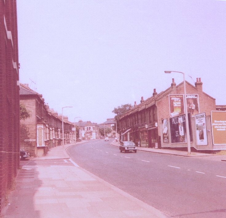 High Road, New Southgate