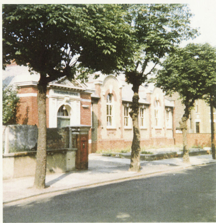 Springfield Road, N11