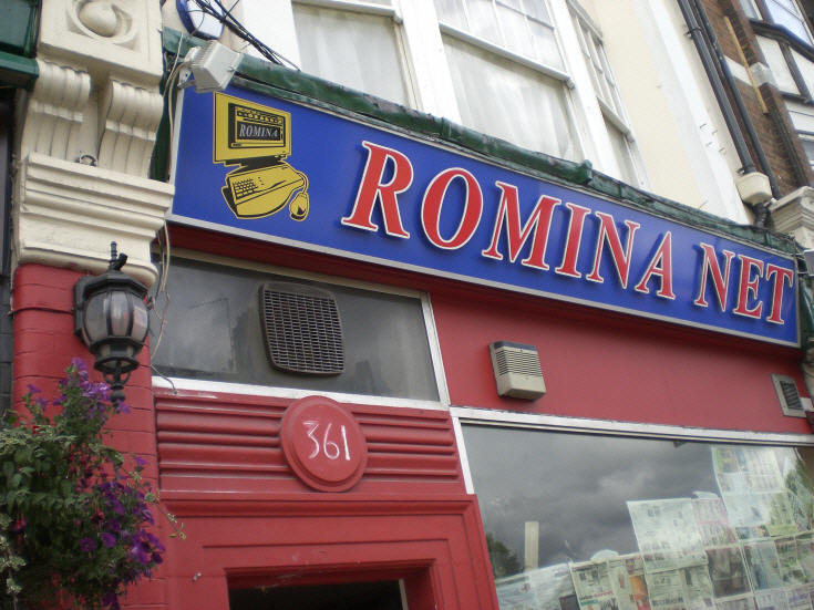 Ballards Lane, N12