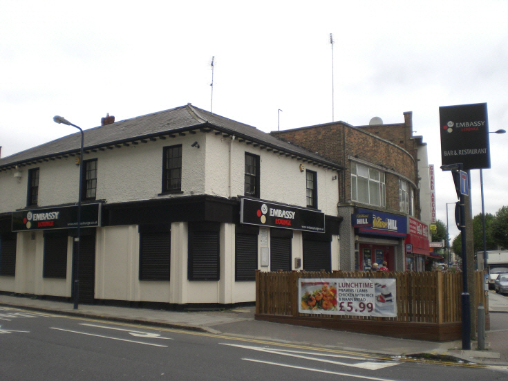 Embassy Lounge, 713 High Road, North Finchley