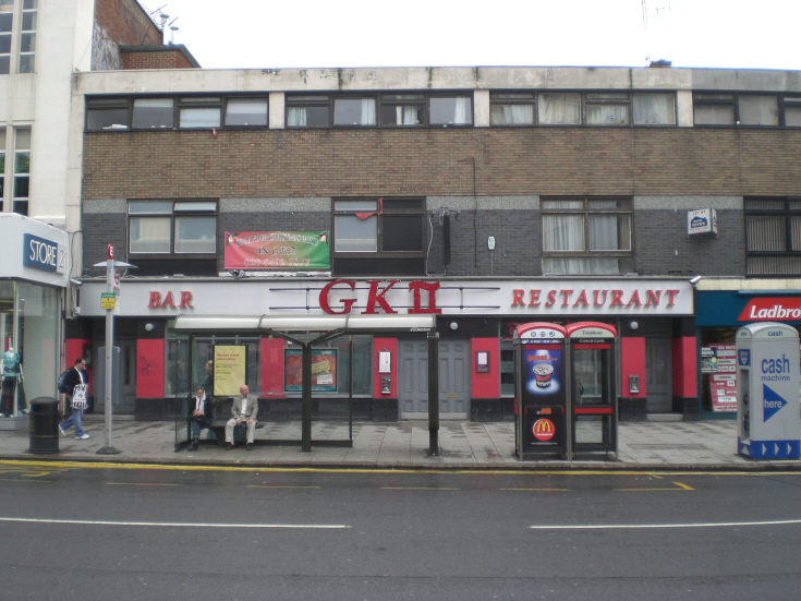 High Road, North Finchley