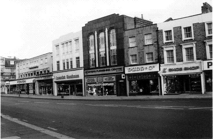 High Road, North Finchley