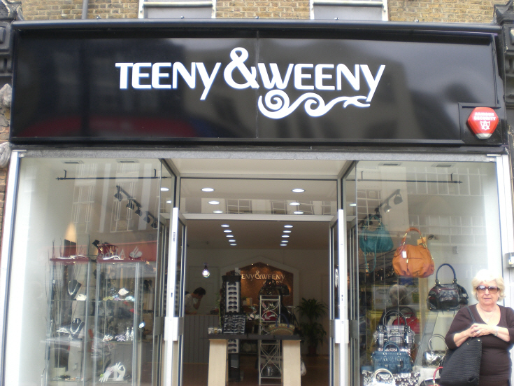 High Road, North Finchley