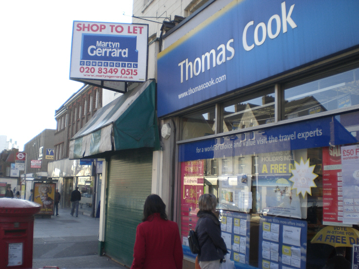 High Road, North Finchley