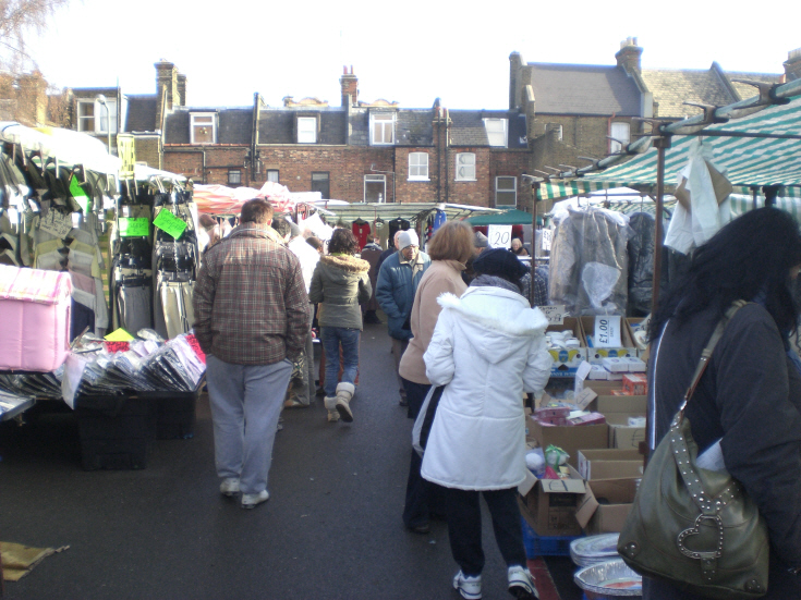 Lodge Lane, N12